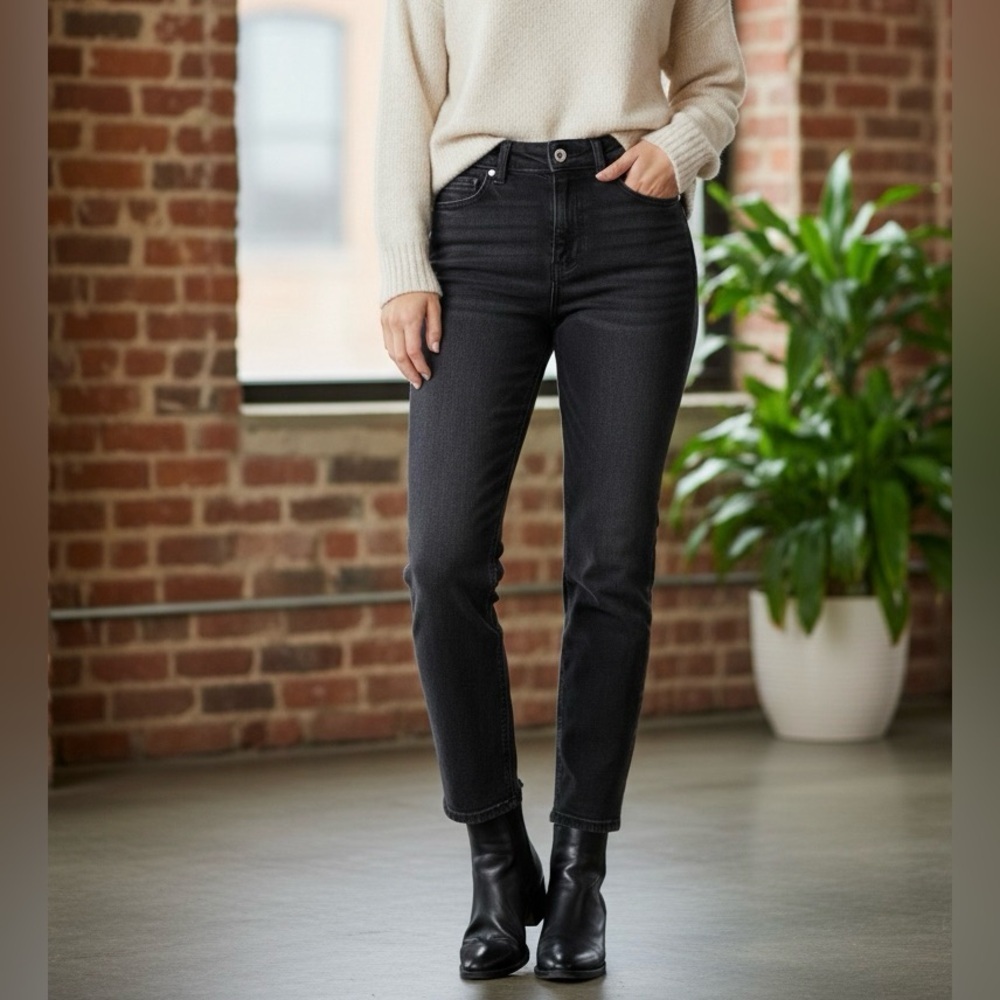 Oat New York Straight Ankle Jeans Black Size 2/26